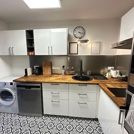 Cosy Duplex Avec Parking A Paris 19 By Immo Kit Bnb Bagian luar foto