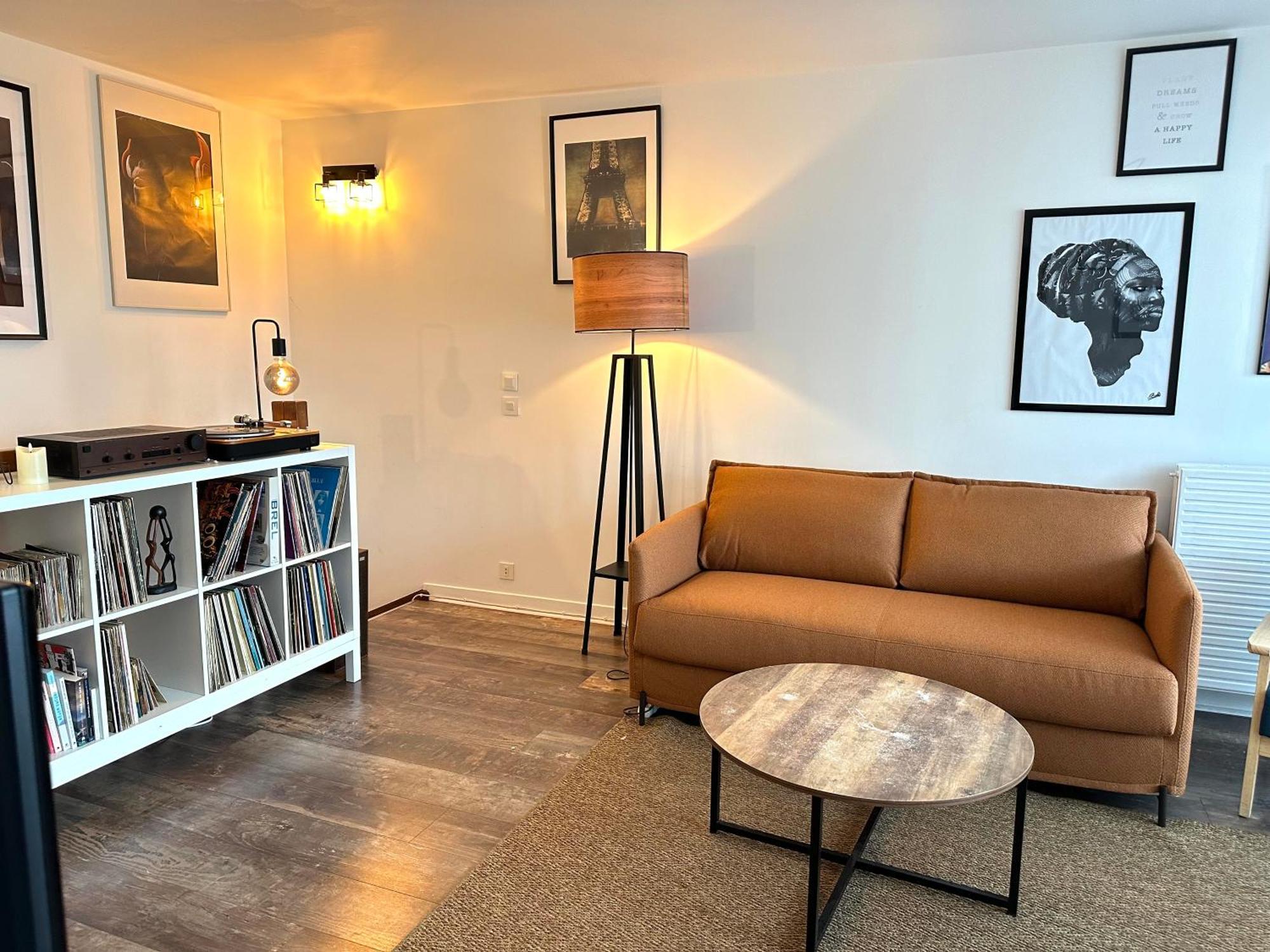 Cosy Duplex Avec Parking A Paris 19 By Immo Kit Bnb Bagian luar foto