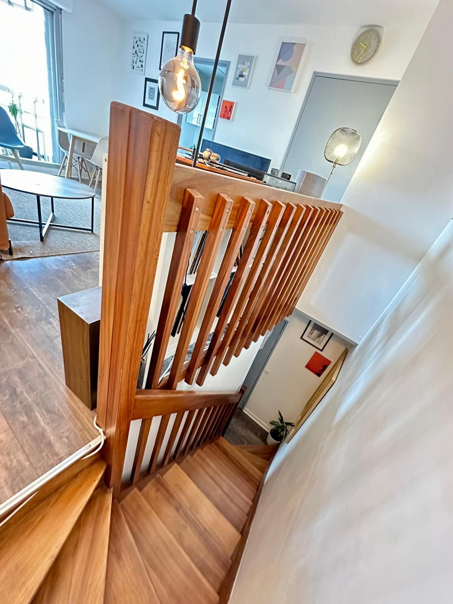 Cosy Duplex Avec Parking A Paris 19 By Immo Kit Bnb Bagian luar foto
